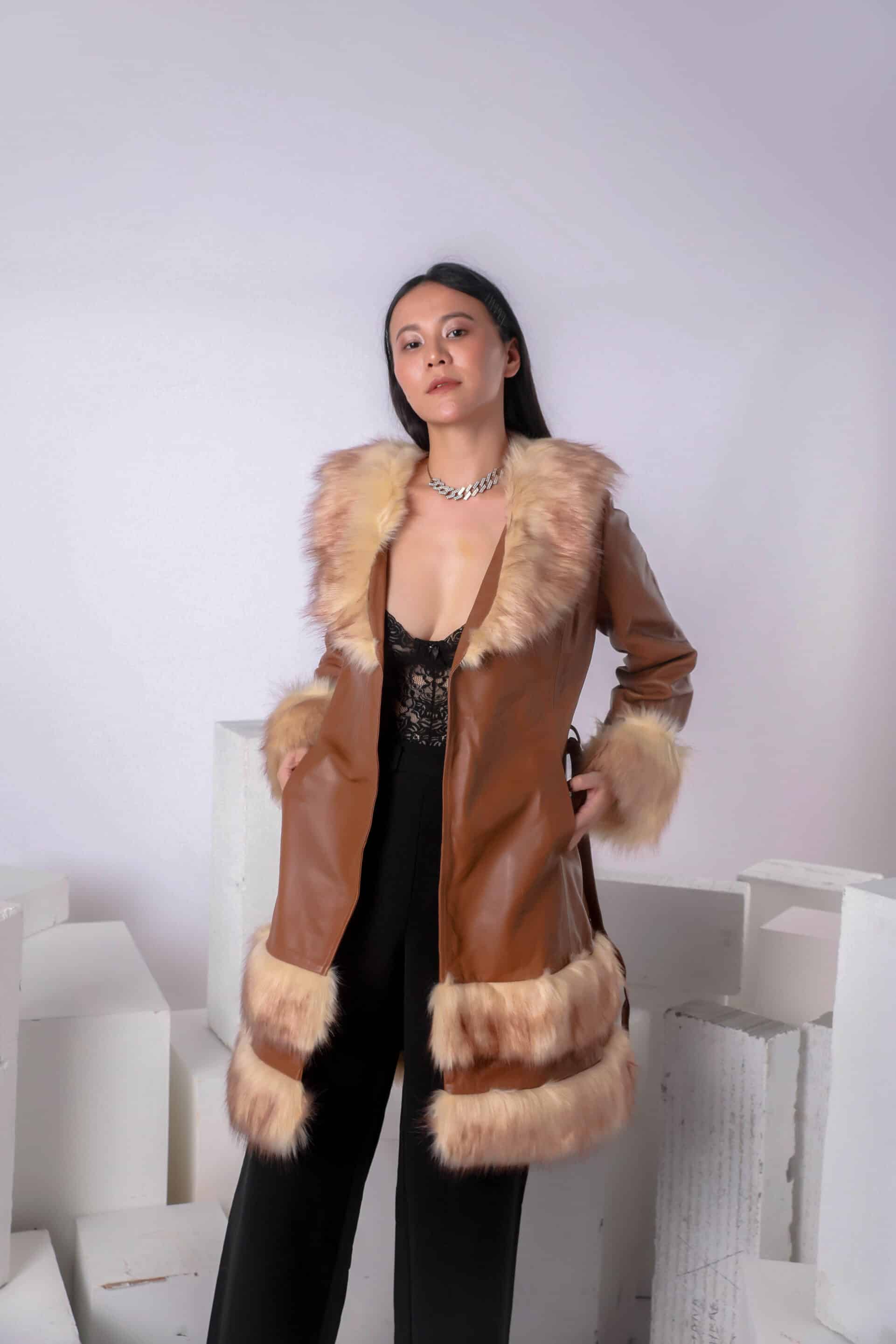 JARDESCA ROYALE BROWN LONG LEATHER COAT WITH FAUX FUR LINING